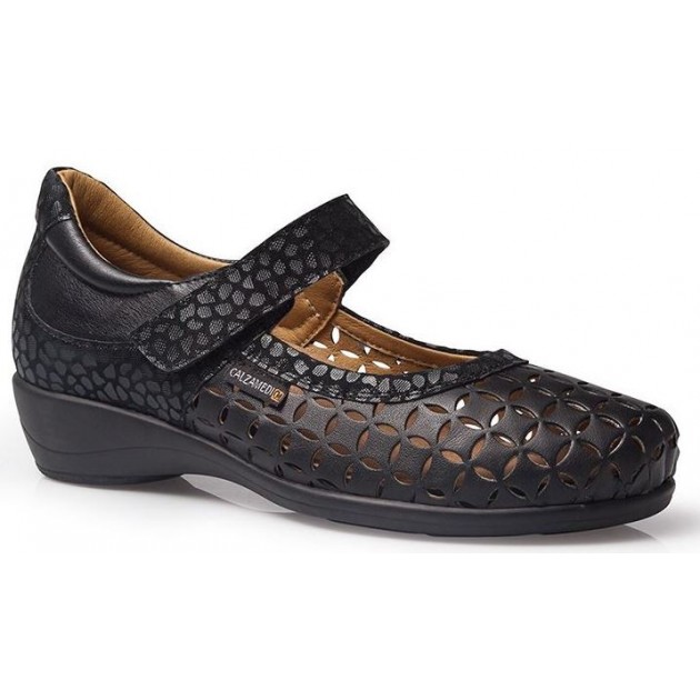 CALZAMEDI SQUARE WOMEN S MANOLETINAS NEGRO CALZAMEDI SQUARE WOMEN S MANOLETINAS NEGRO