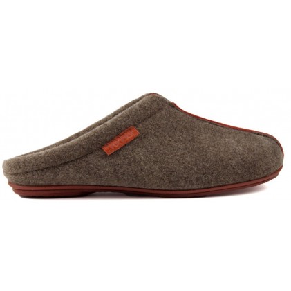 Slippers of house VULLADI COMODO MARRON