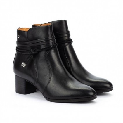 PIKOLINOS CALAFAT W1Z-8635C1 ANKLE BOOTS BLACK